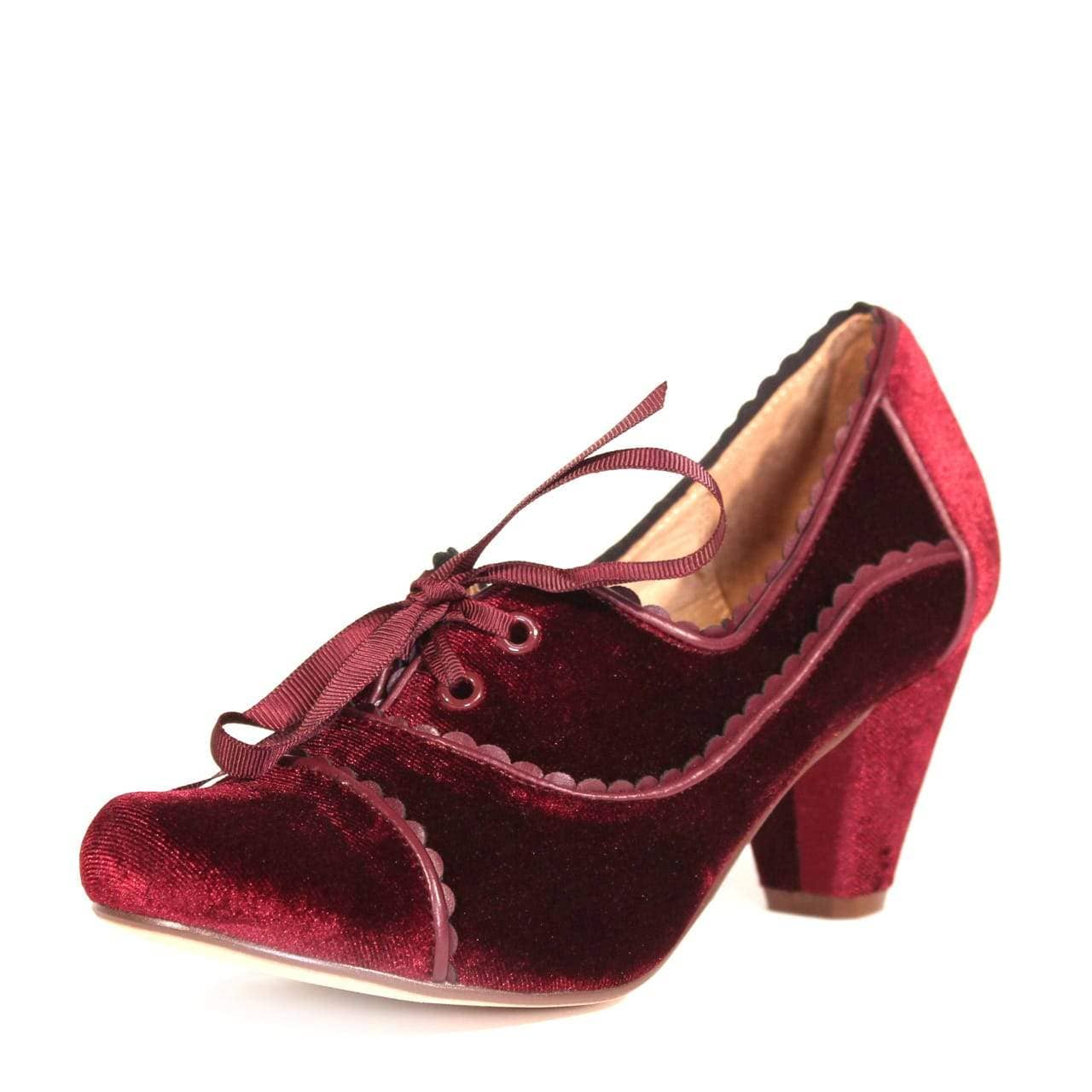 Chelsea Crew – Großhandel Schuhe mit niedrigen Absätzen – Damen – Madison Velvet Retro-Schuhe für den Urlaub22