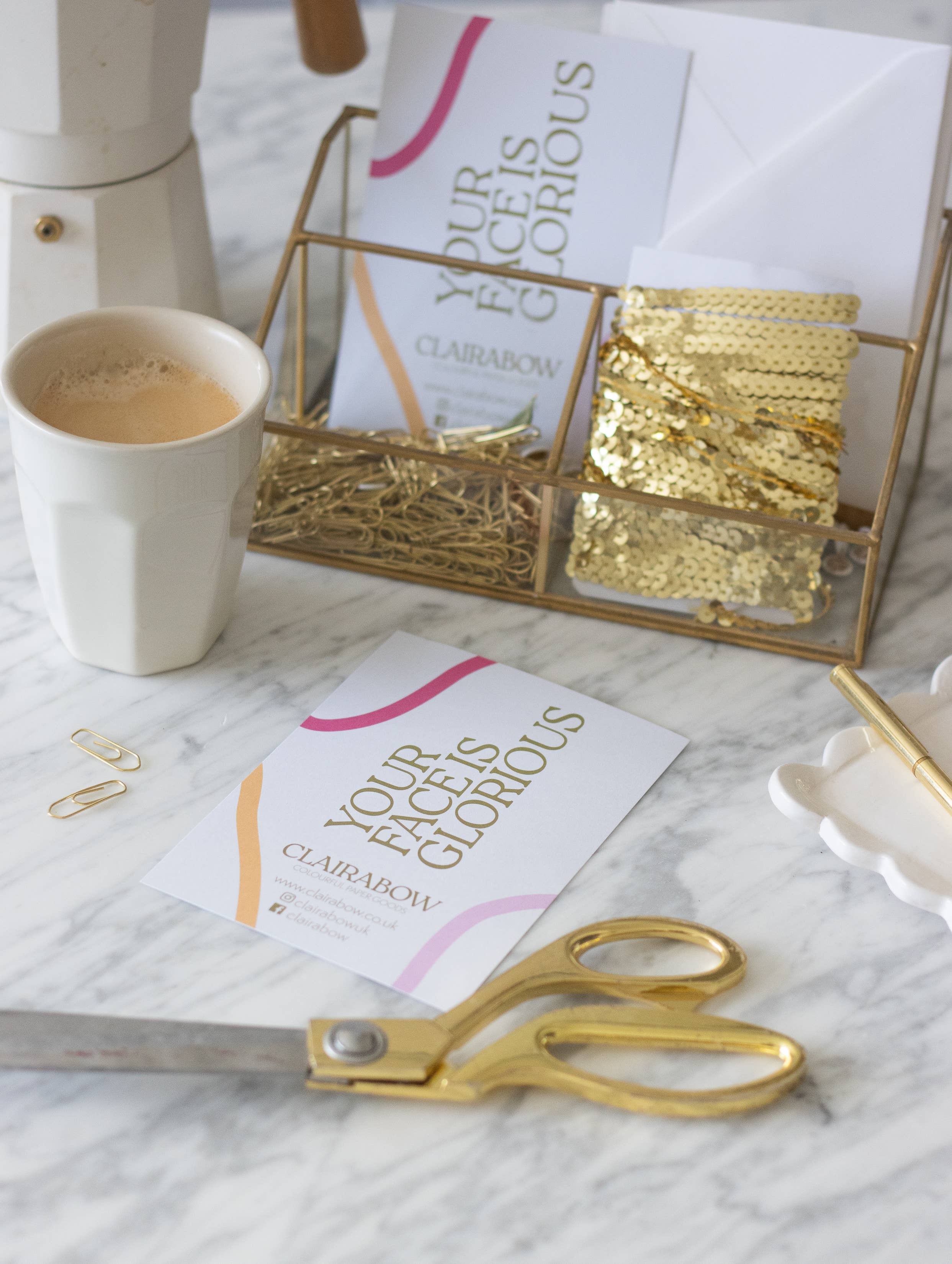 Clairabow – wholesale Lapel pin/button – Mince Pie Scoffer Christmas Badge2