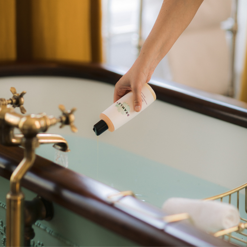 BRAMLEY - Wholesale Bubble Bath - Bubble Bath | Natural Essential Oils | Vegan | Gift | Relax1