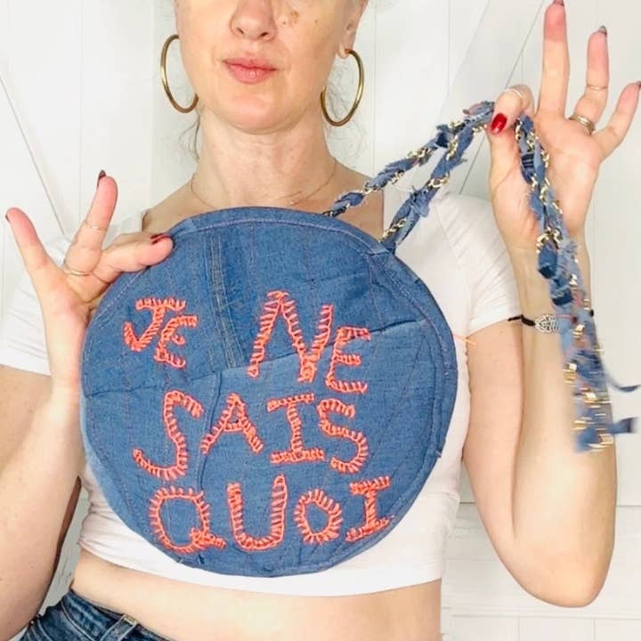 Aerial Clothing sRQ - Wholesale Crossbody Bag - Women's - That Certain Something Denim Crossbody4