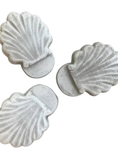 Clam Shell Concrete Garden Pot holders Planter Feet Risers for wholesale by Backyard Stone Art