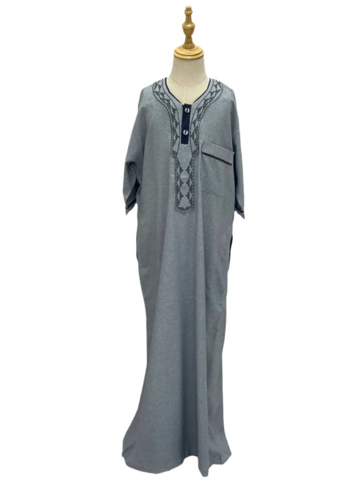 Palestinian Elegance - Wholesale Dress - Kids - Kids' High-Quality Thobe - Multiple Sizes and Colors1