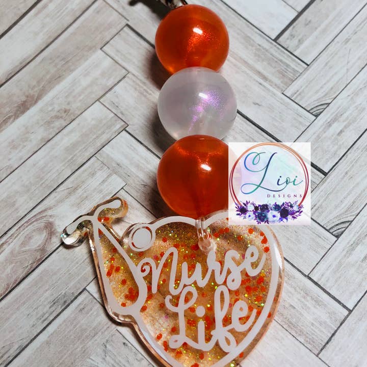 Lioi Designs – Engroshandel Nøglering - Dame – Sygeplejerske liv nøglering