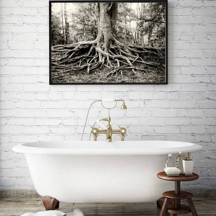 Peinture murale moderne Roots of Life, noir et blanc pour la vente par lostkatphoto