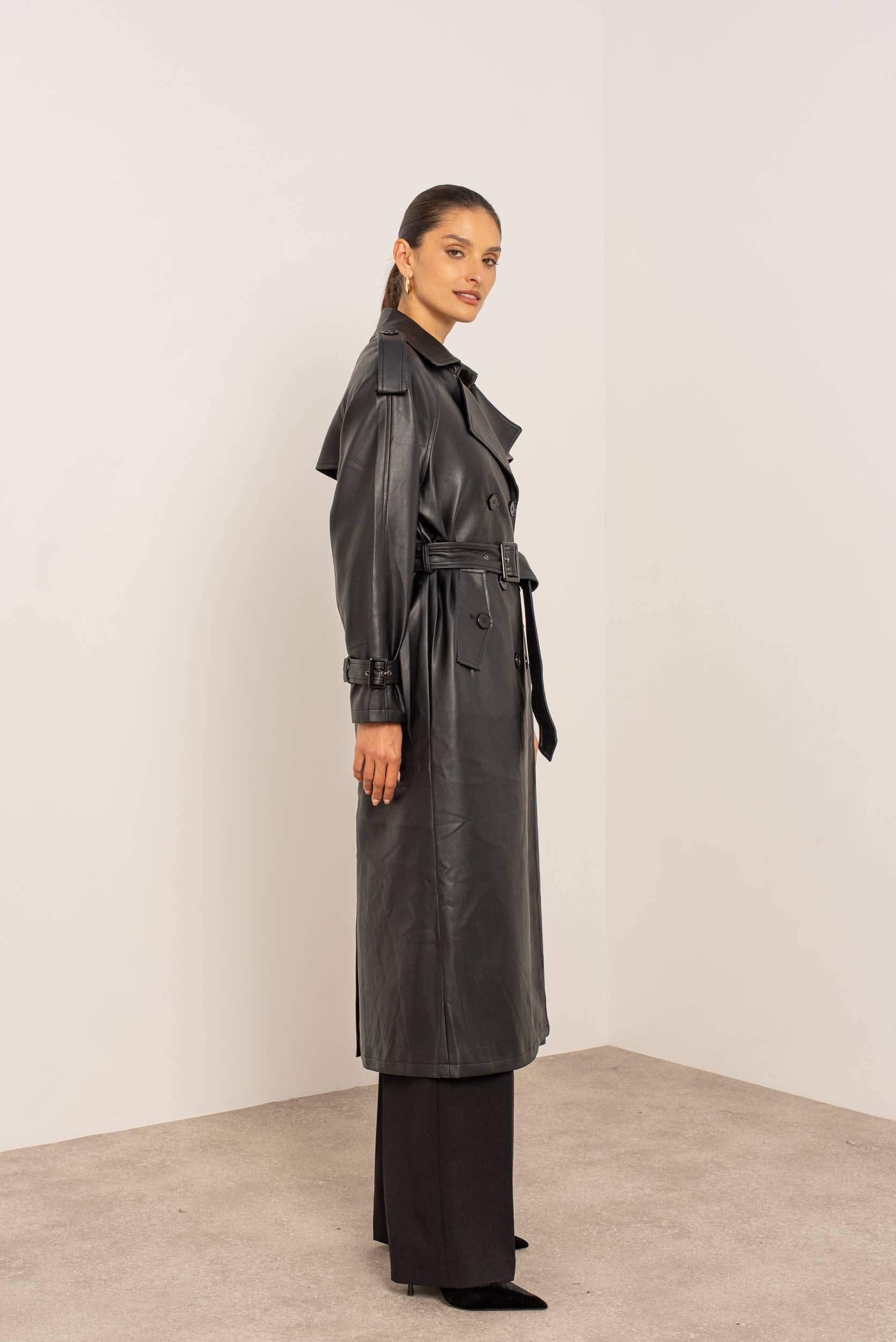 Attentif Paris - Wholesale Trench Coat - Women's - Long vegan leather trench coat2
