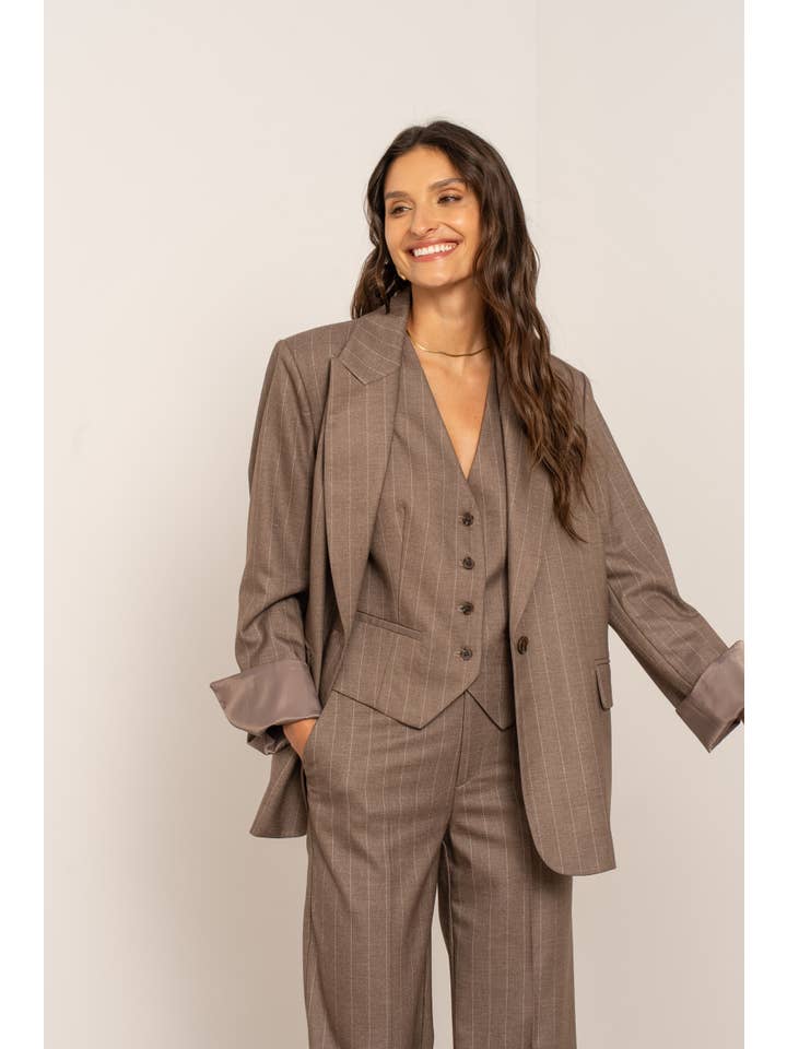 Attentif Paris - Wholesale Blazer - Women's - Oversized pinstripe blazer6