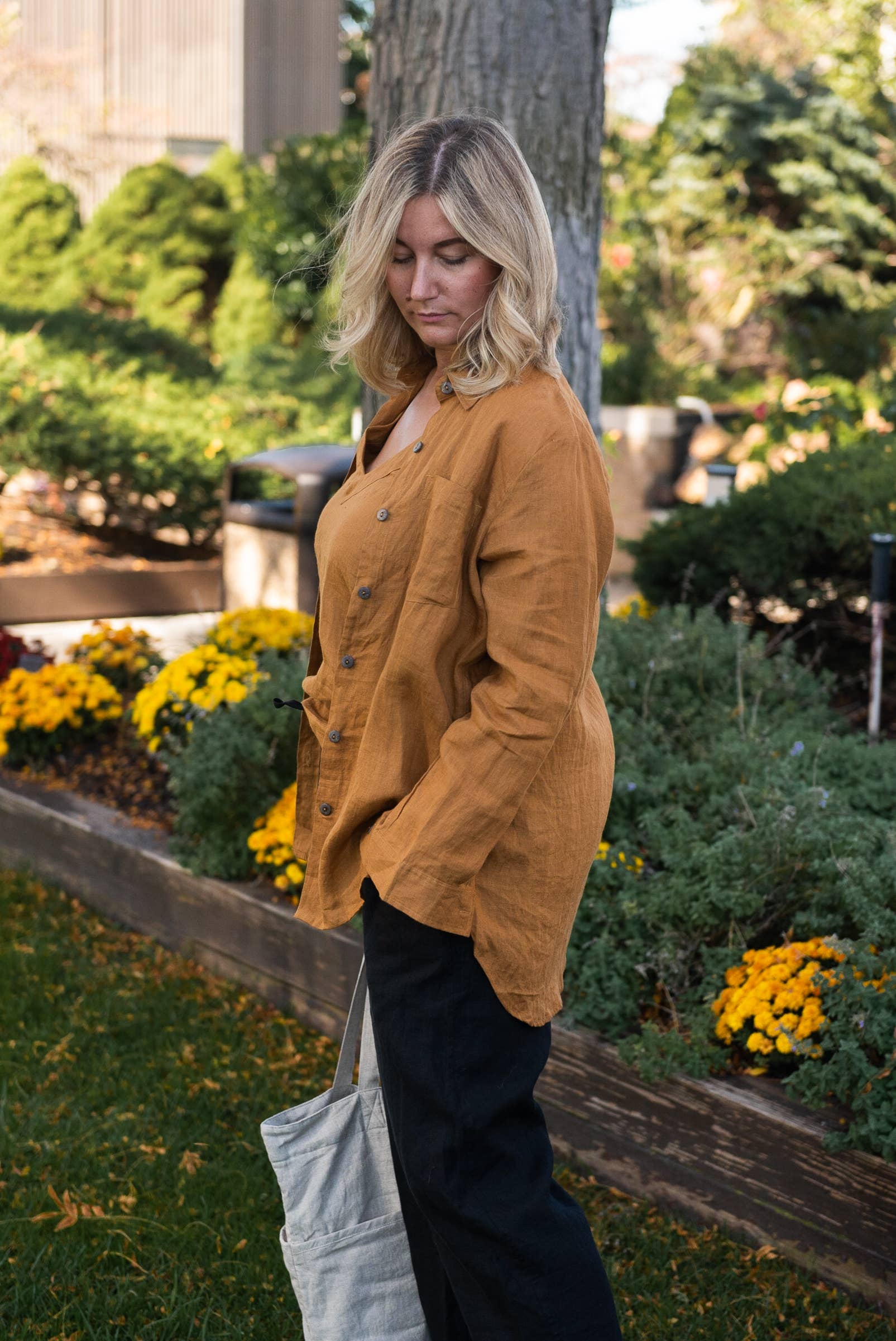 VIKOLINO - Wholesale Button Down Shirt - Women's - Linen Boyfriend Shirt3