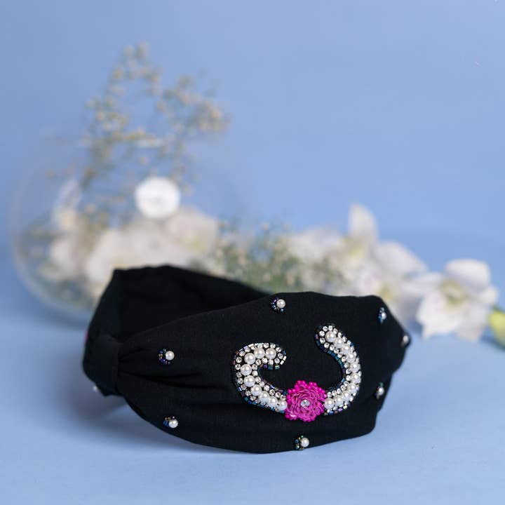 Betty Cooper Iniziale Embroidered Headband In Black - C for wholesale by Elaa