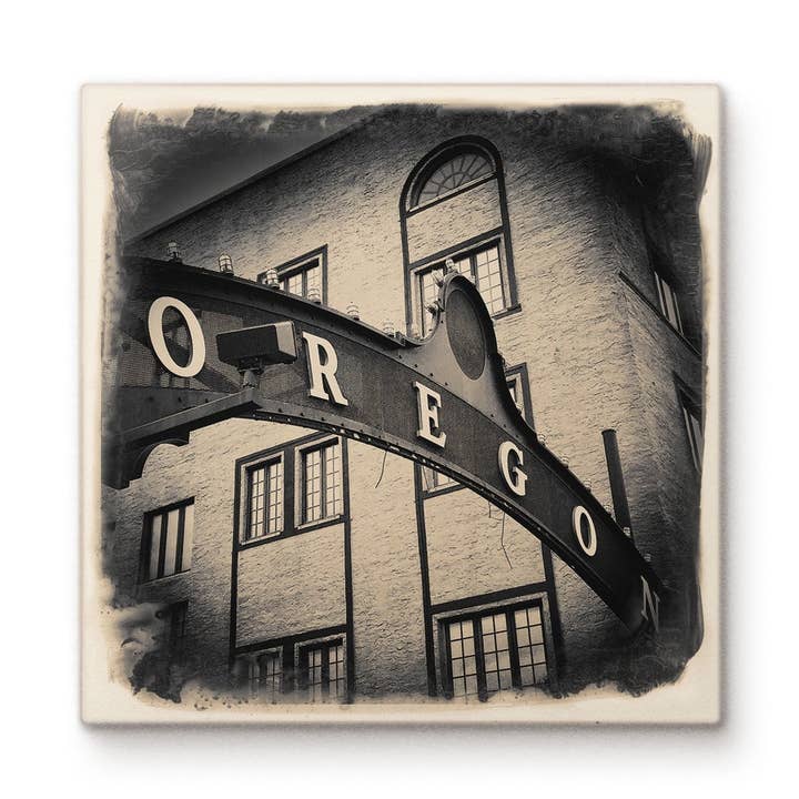 District de Dayton (Oregon) pour la vente par Cityscape Tiles