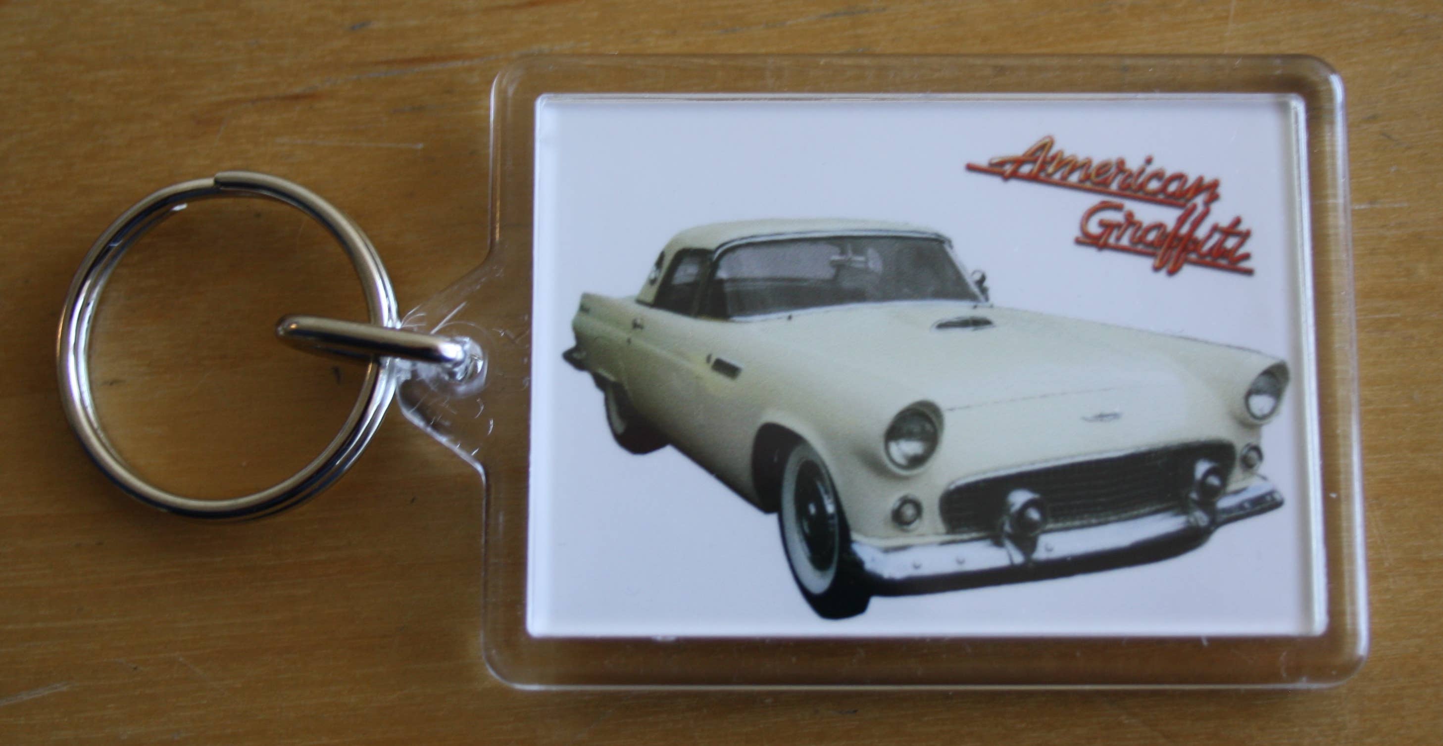 Witherden's Workshop – wholesale Keychain – Unisex – Ford Thunderbird (American Graffiti)- Keyring 50 x35mm image2