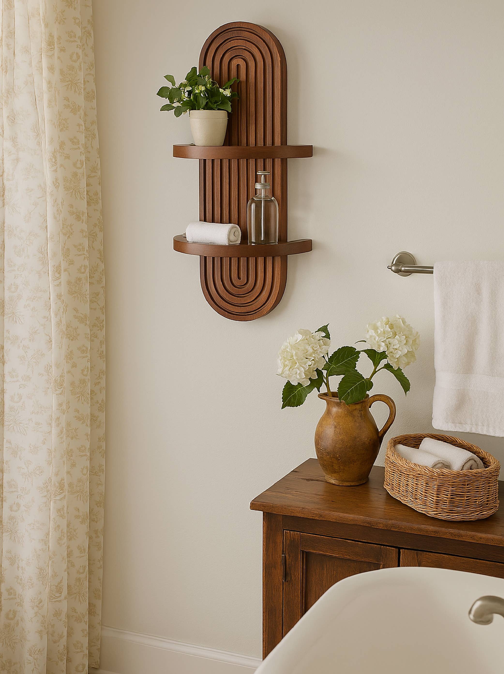 Made Market Co. – Großhandel Wandregale – Gebogenes Wandregal aus Holz im Mid-Century Modern Stil2