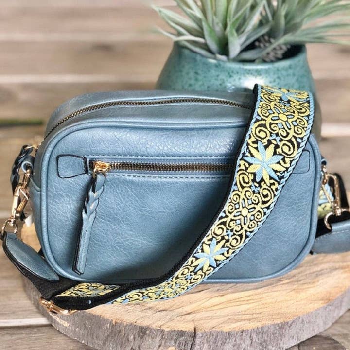 MiMi Wholesale - Wholesale Crossbody Bag - Women's - Boho Guitar Strap Women's Crossbody Bag