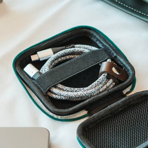 Le câble de recharge durable pour les voyages pour la vente par Syllucid