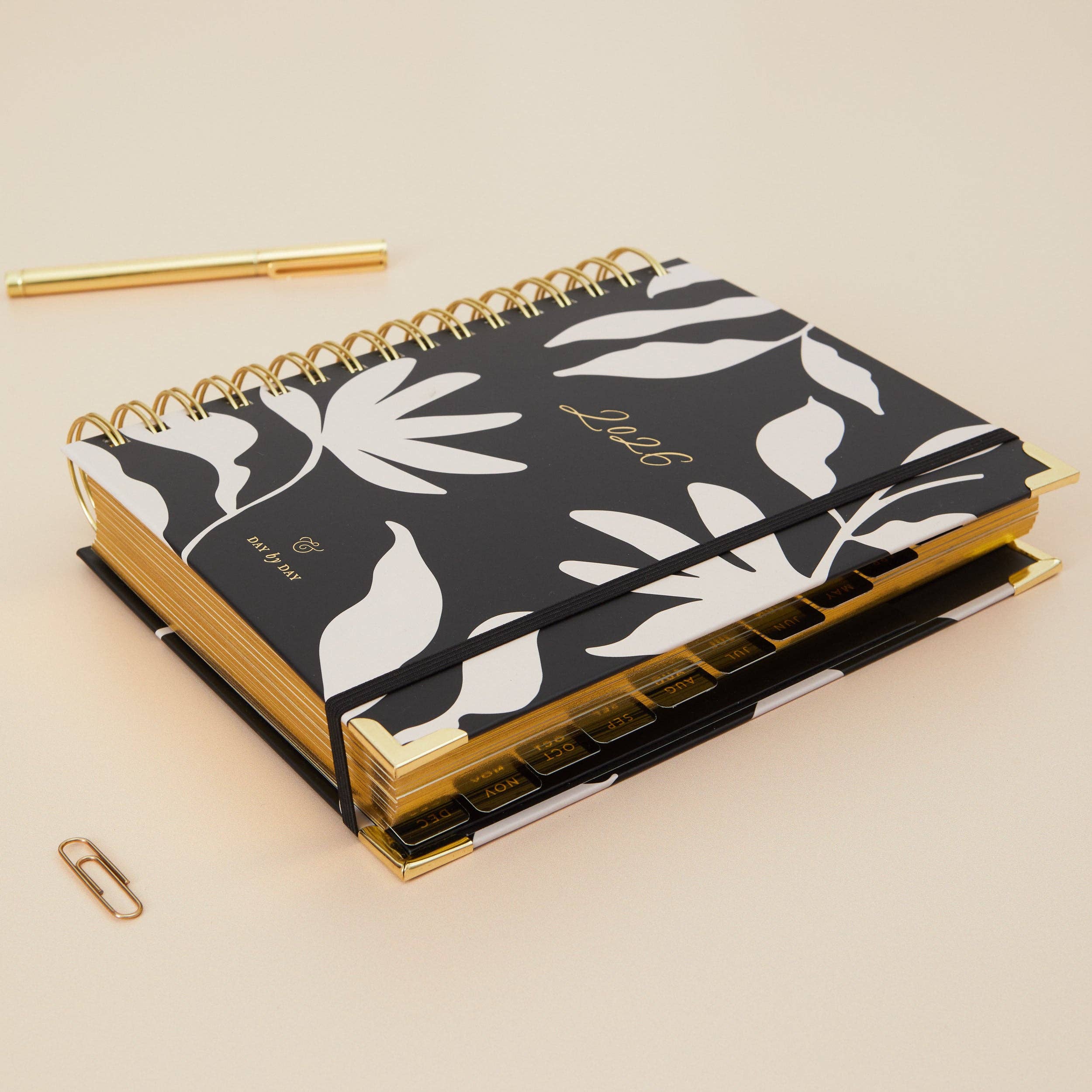 Blush And Gold - Wholesale Planner - 2026 Daily Planner - Flora II2