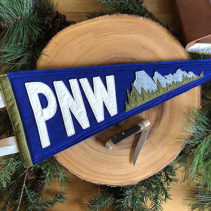 Gagliardetto Cascadia per la vendita all'ingrosso da parte di Yoho & Co.