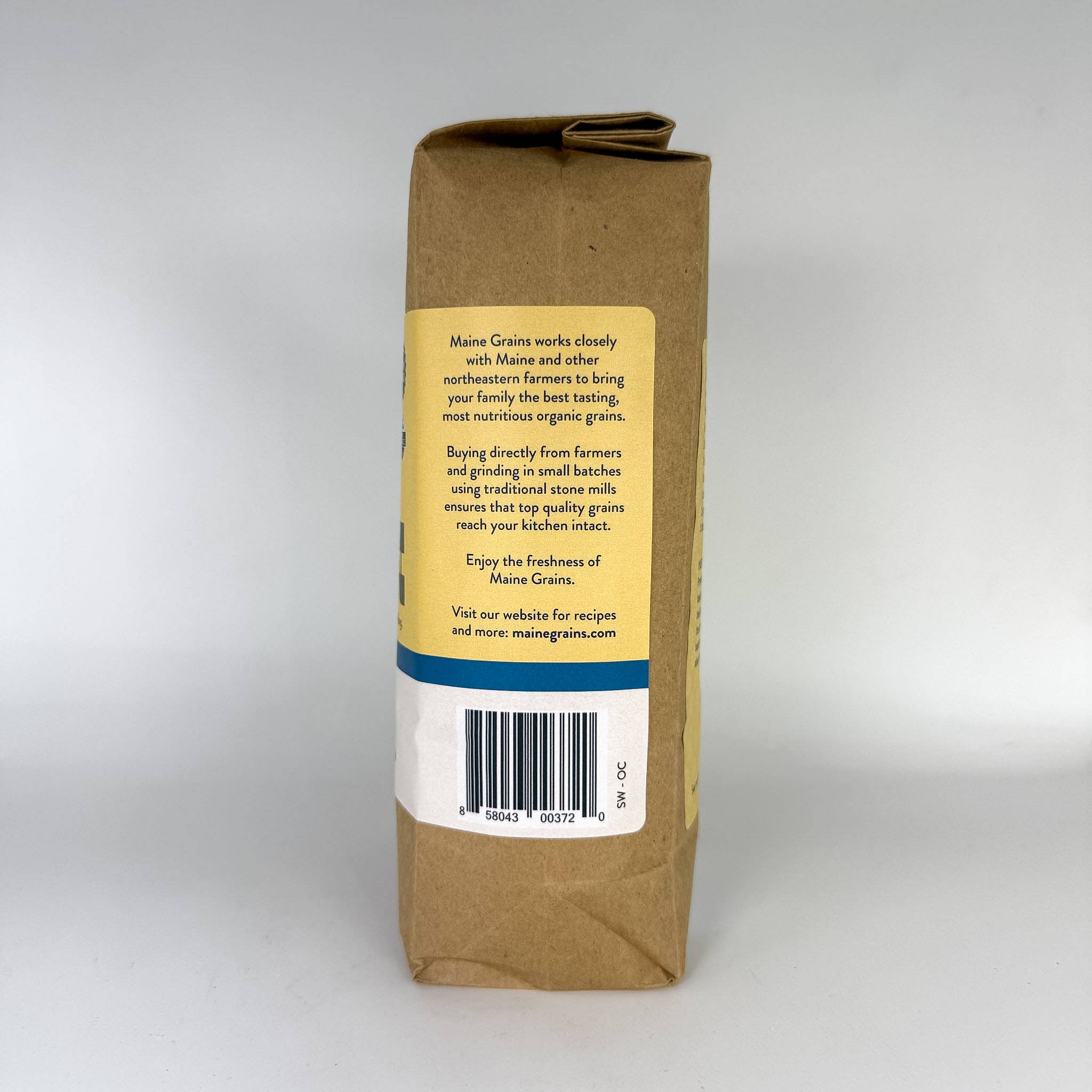 Maine Grains - Wholesale Cornmeal - Organic Yellow Flint Cornmeal / 6x2.4#2