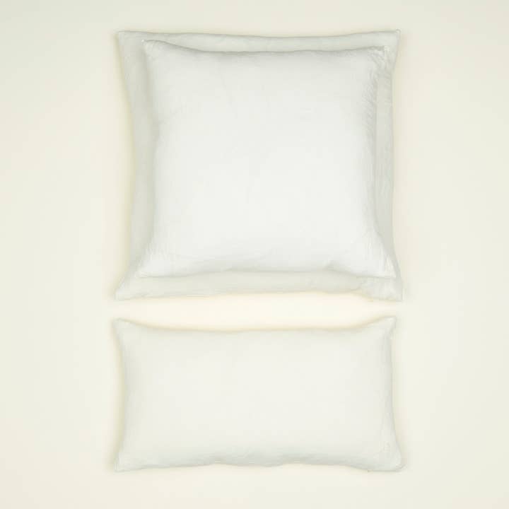 Hawkins New York - Wholesale Throw/Decorative Pillow - SIMPLE LINEN PILLOW - IVORY