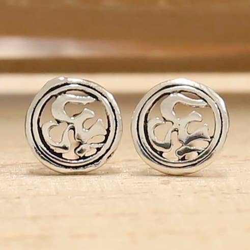 Om circle silver earrings for wholesale by Ethike.eu