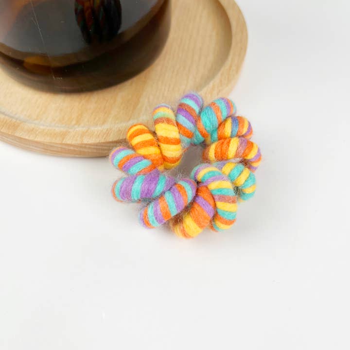 TheDivaSoap - Wholesale Hair Accessories Set - Women's - Rainbow colored braided set hair clips claw clips hair tie