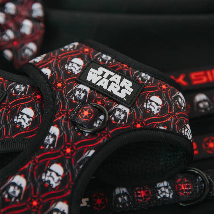 SASSY WOOF - Wholesale Pet Harness - Dog - Dog Adjustable Harness - STAR WARSâ„¢ The Dark Side