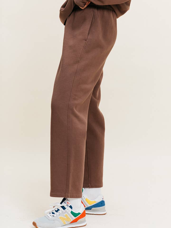 Cropped Pant in Rye for wholesale by Ocio Leisurewear