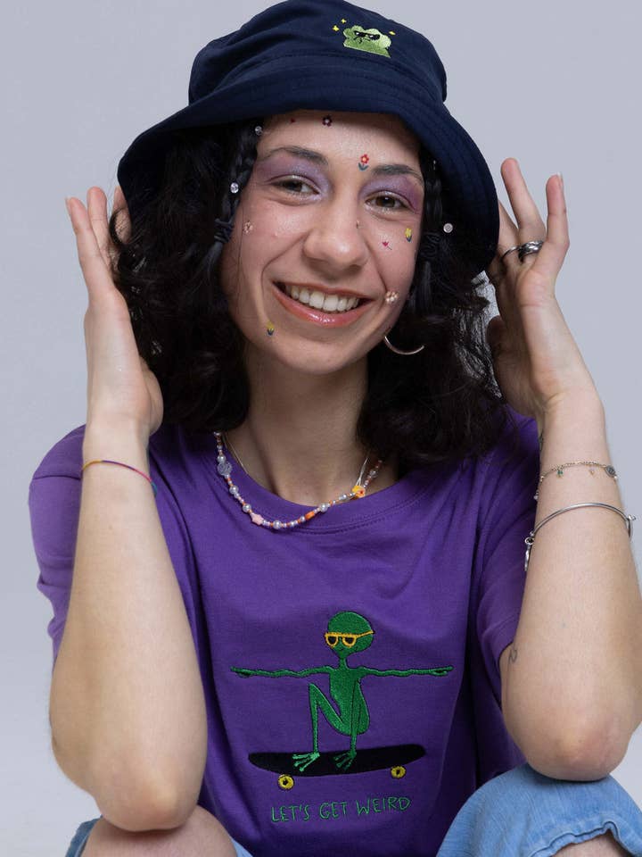 Cool Froggy – Bucket Hat for wholesale by Sara's threads