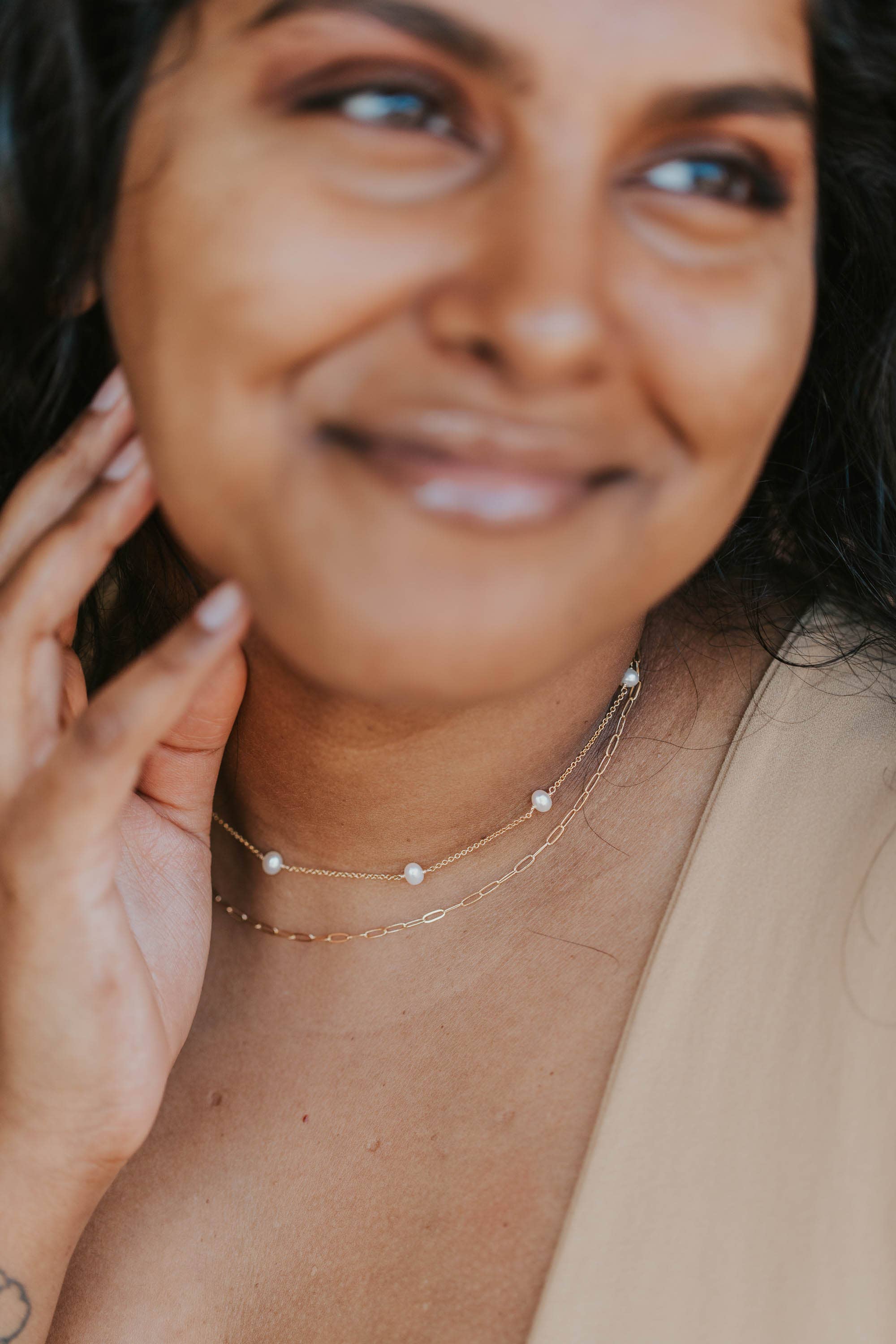 Hello Adorn - Vente Collier maille et chaîne - Chaîne Maeve | Remplissage en or 14 carats + argent sterling2