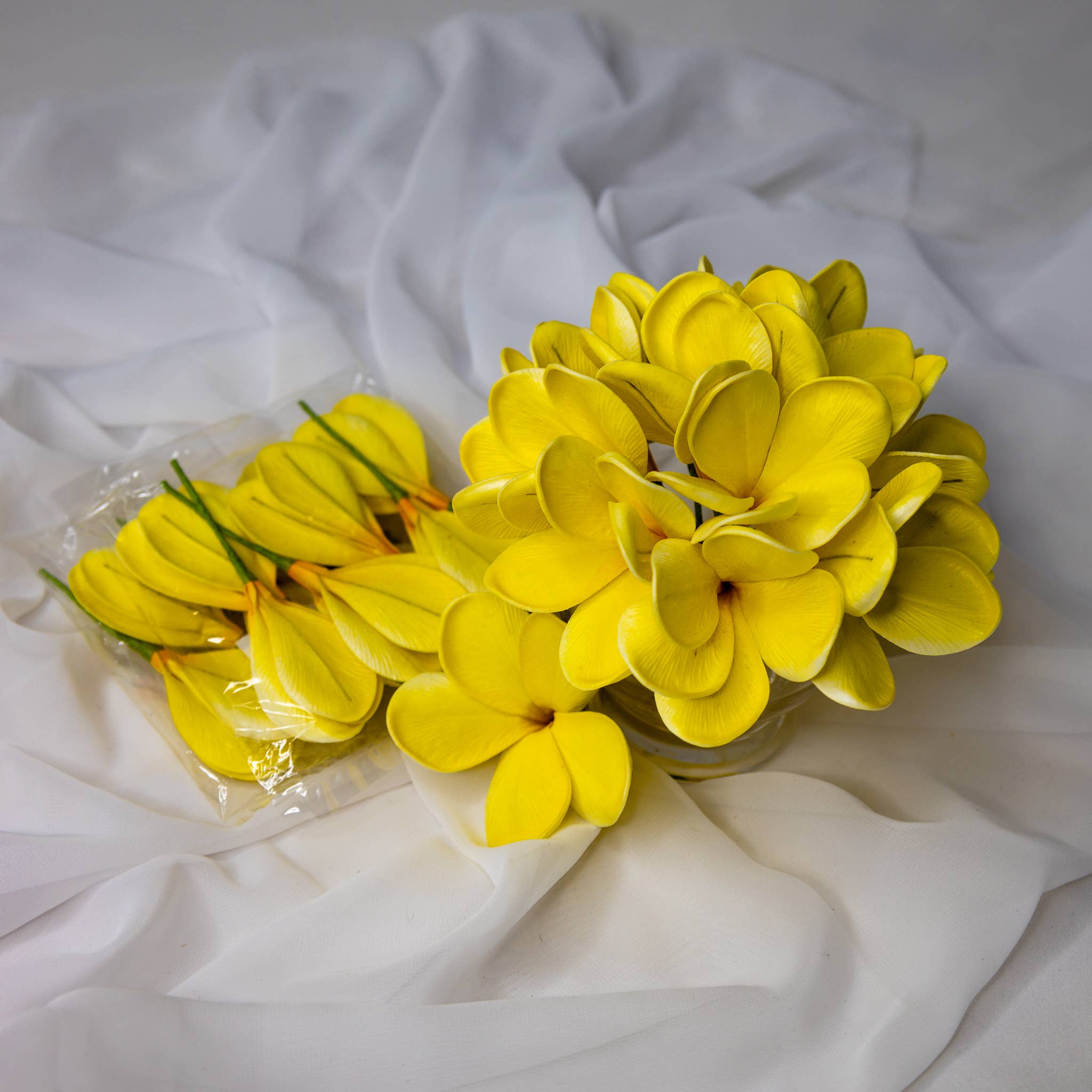 Realistic Artificial Flowers - Wholesale Artificial flowers - Bowen Frangipani Flowerhead 3