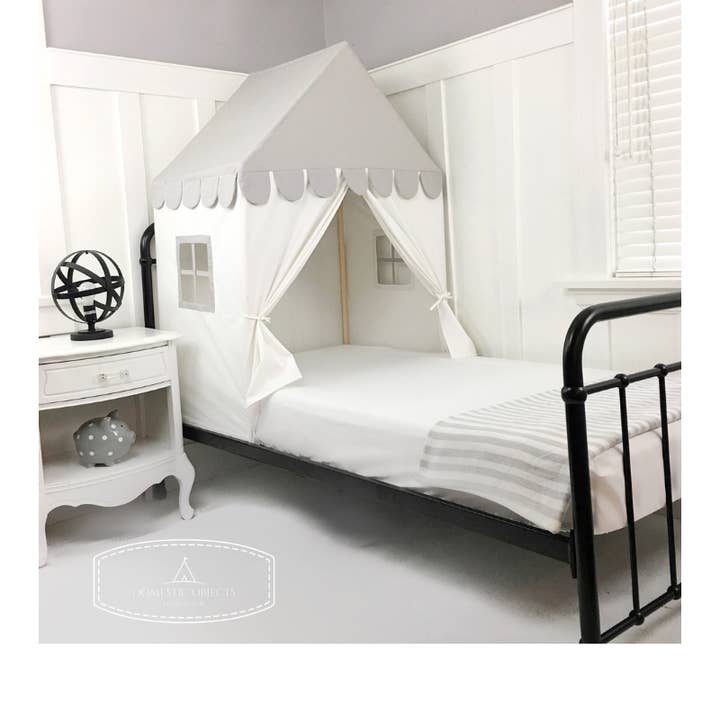 Canopy para cama «Sweet Dreams», color gris para venta al por mayor de Domestic Objects