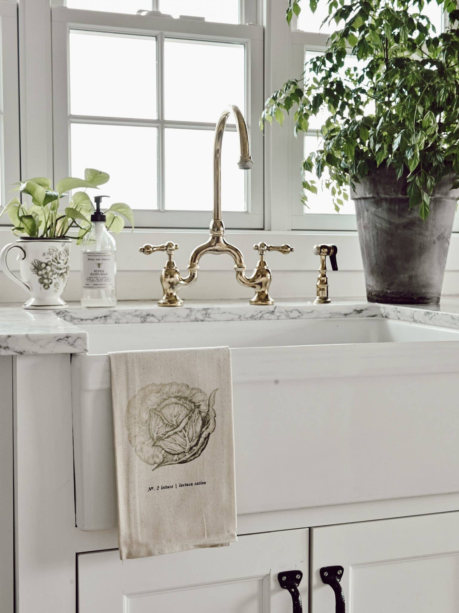 DWELL Home Shoppe - Wholesale Tea Towel - Fruits/Veggies in Color Tea Towel2