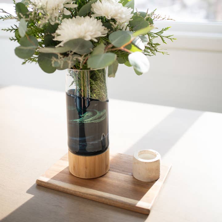 Lynn & Liana Designs - Wholesale Vase - NEW!!! Resin Accented Vase with Bamboo Base (NO TARIFFS)20