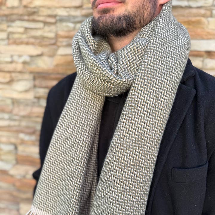 Ultra soft unisex scarf cashmere effect winter fashion 2025 and other Purchase Wholesale echarpe homme. Free Returns & Net 60 Terms on Faire trending on Faire.