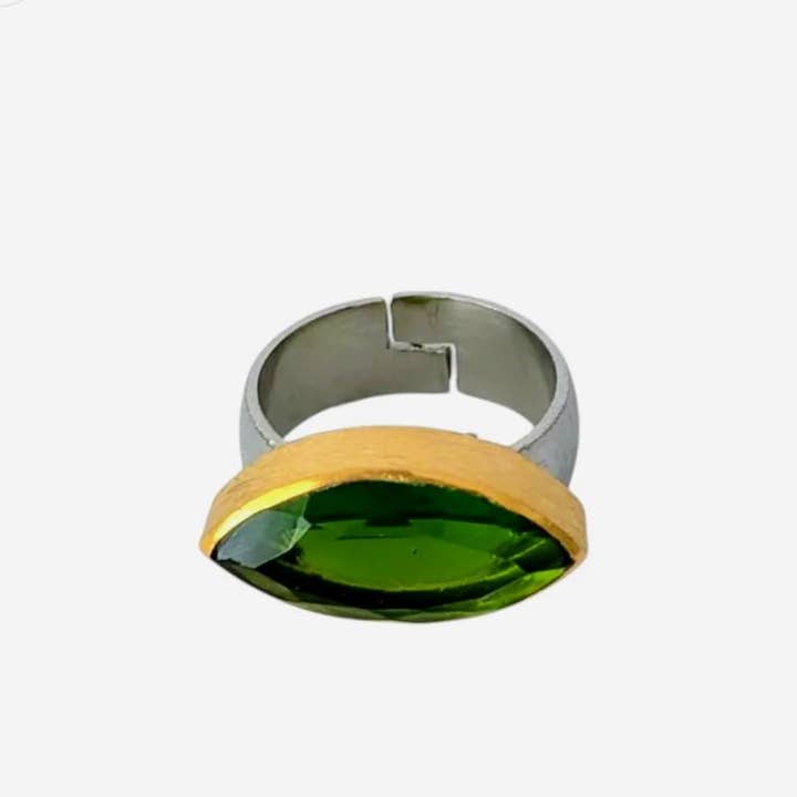 Isabel Lamadrid - Wholesale Multi-Stone Ring - MARKIZE Ring Peridot2