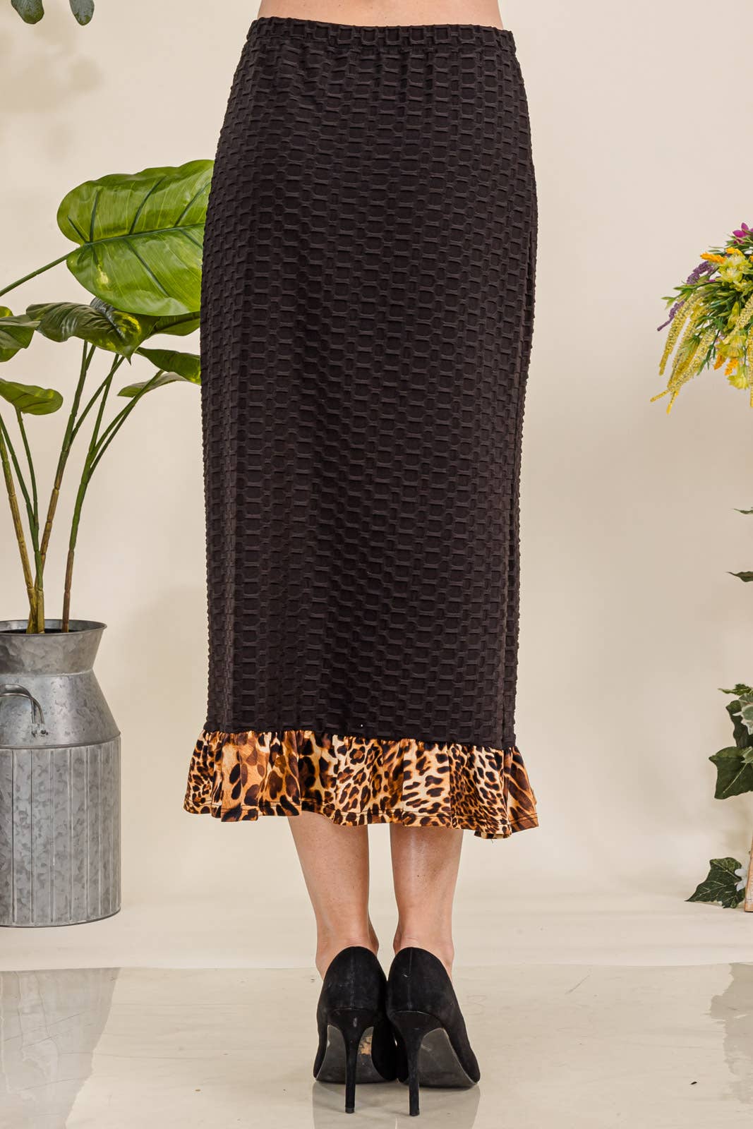 Celeste Clothing - Wholesale Skirt - Women's - PLUS MODEST HONEYCOMB SKIRT w ANIMAL HEMLINE -CS43917-PL5