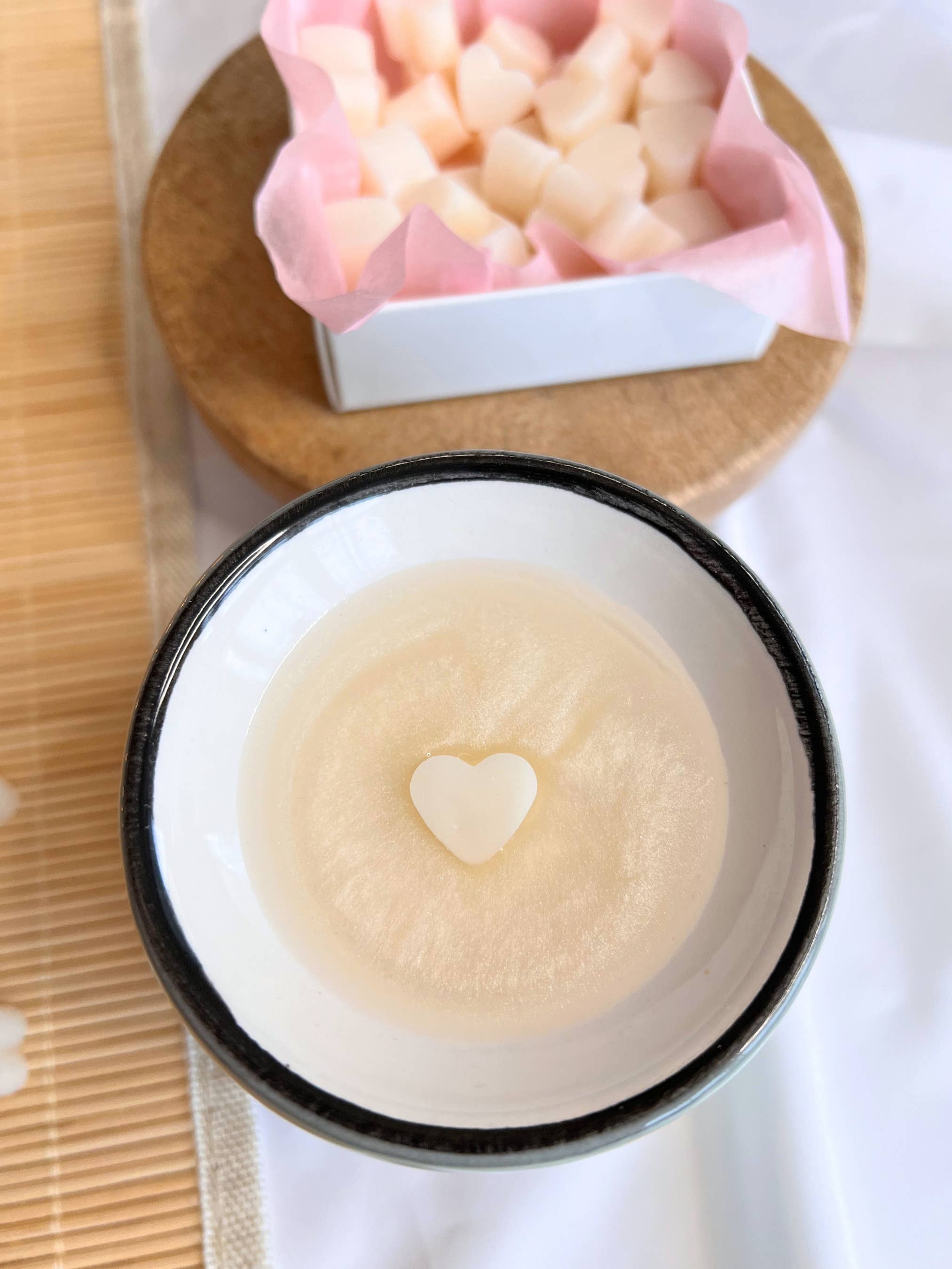 Studio Rein - Venta al por mayor Ceras perfumadas - Caja de mini corazones con brillo de cera de soja3