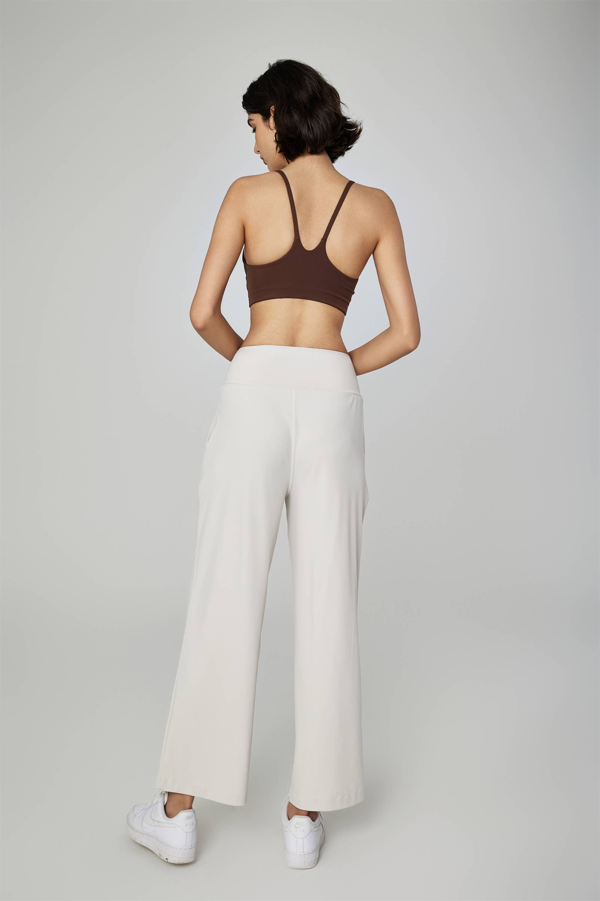 91thelabel - Vente Pantalon de sport – femme - Pantalon de yoga Kali Classic à jambes larges14