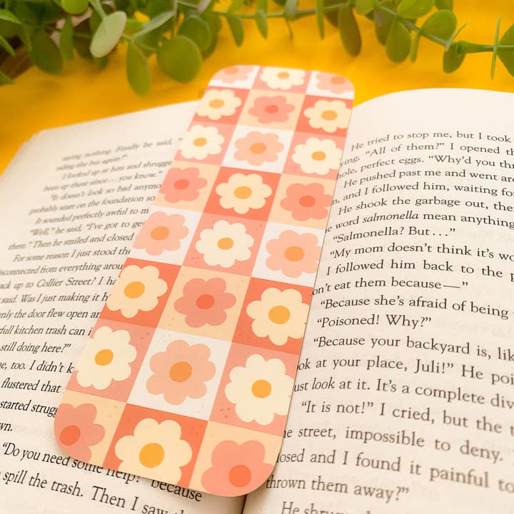 Marque-page Pink Daisy pour la vente par Laurel Mae Art