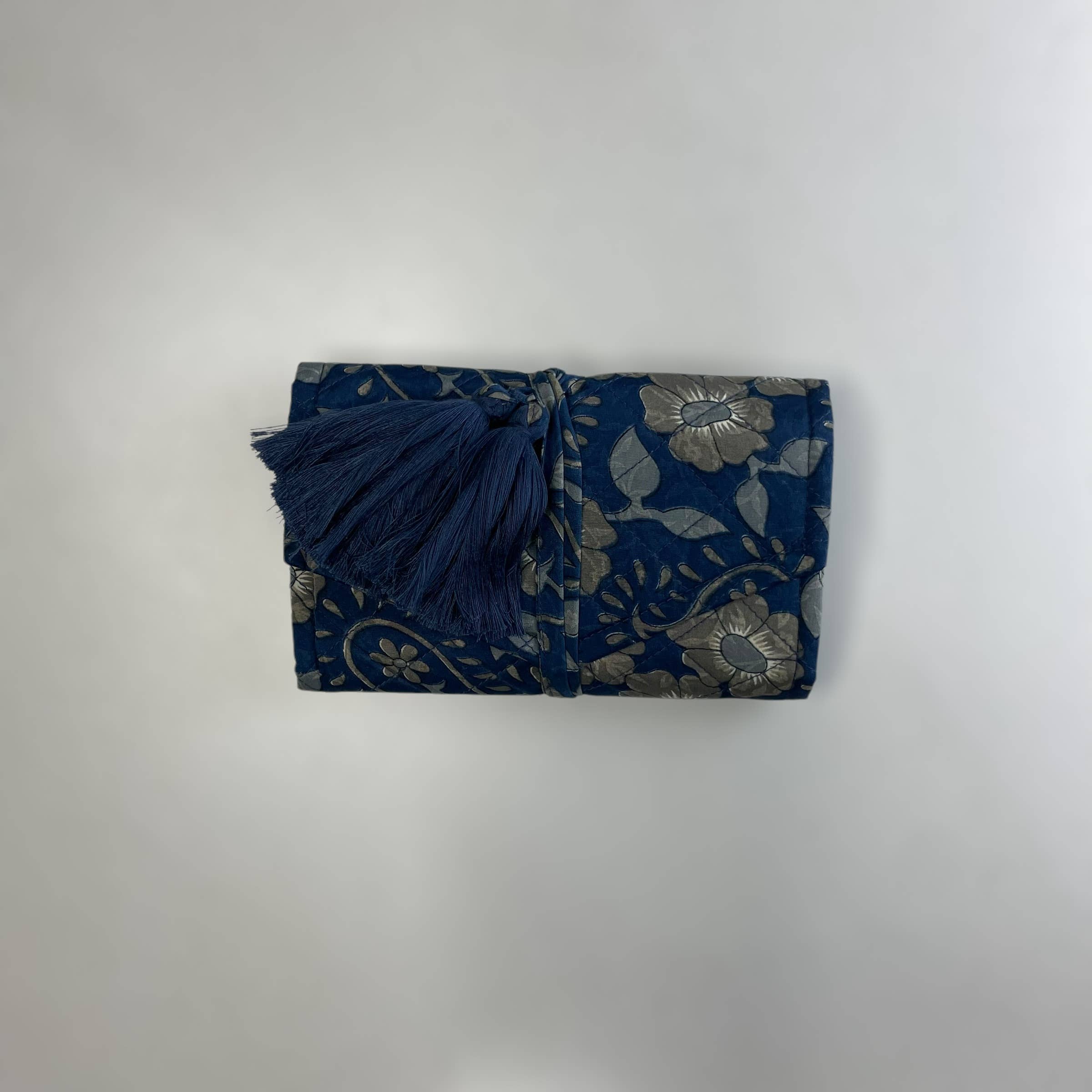 LAYA Cph - Wholesale Jewelry Box/Organizer - Tarini Jewelry Pouch – Sari Collection4