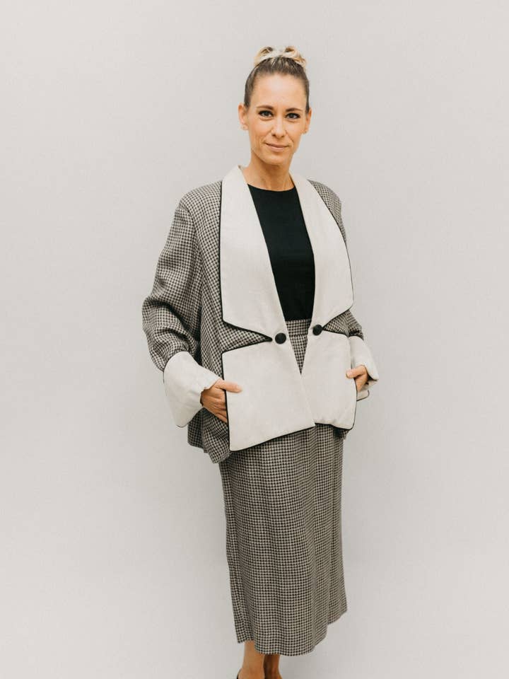 255 Swing Suit - Sewing Pattern for wholesale by Folkwear