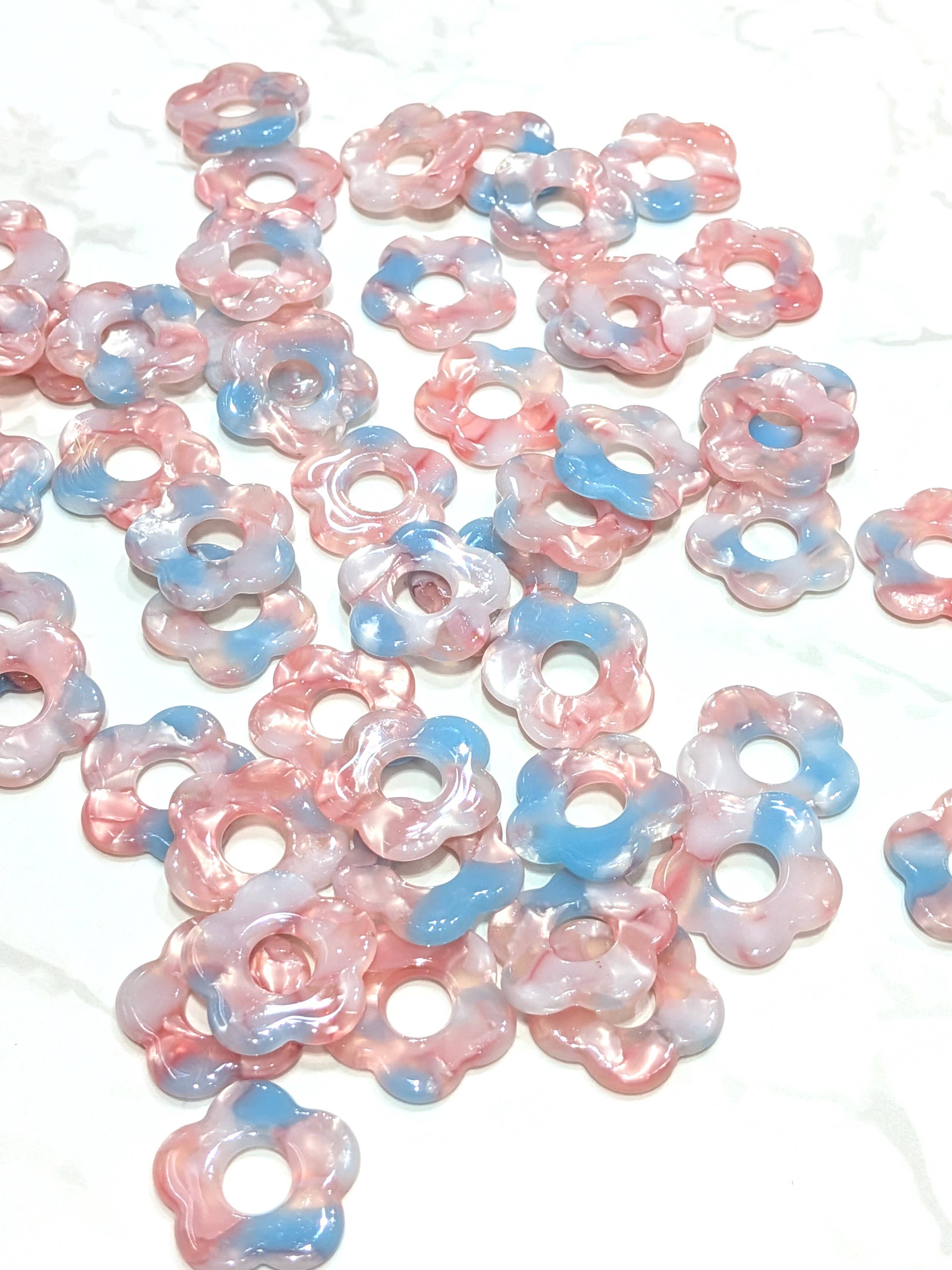 LOLO & YAYA – wholesale Emergency response charm – Flower pendant 2cm, 1.5O euros / u54