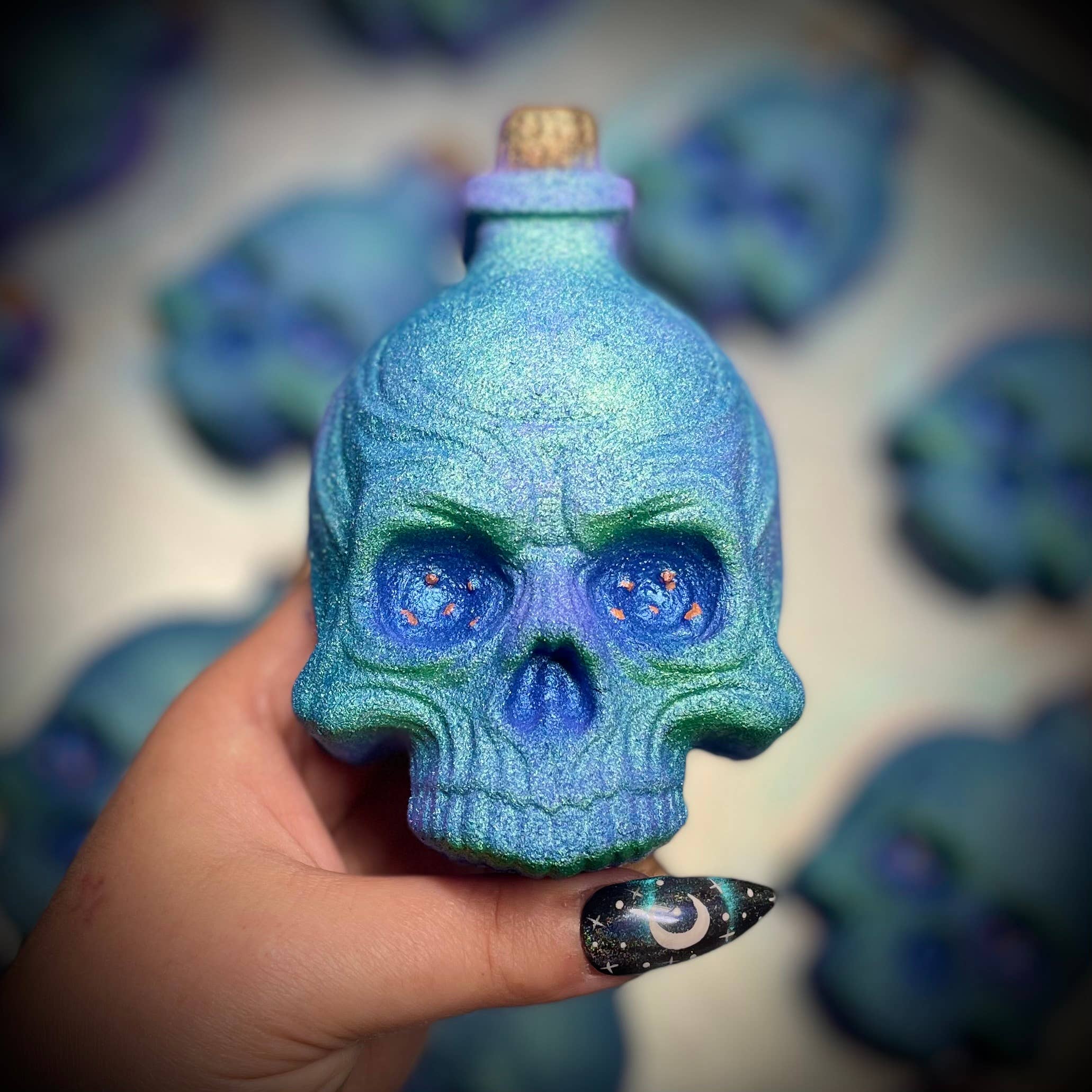 Boil & Bubble - Wholesale Bath bomb/fizz - Skull Potion Bottle Bath Bomb