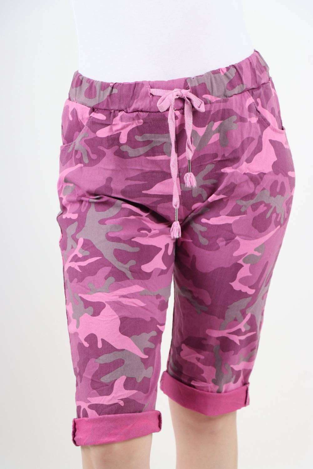 Miss Bold – wholesale Shorts – Women’s – Italian Camouflage Magic Chino Shorts96