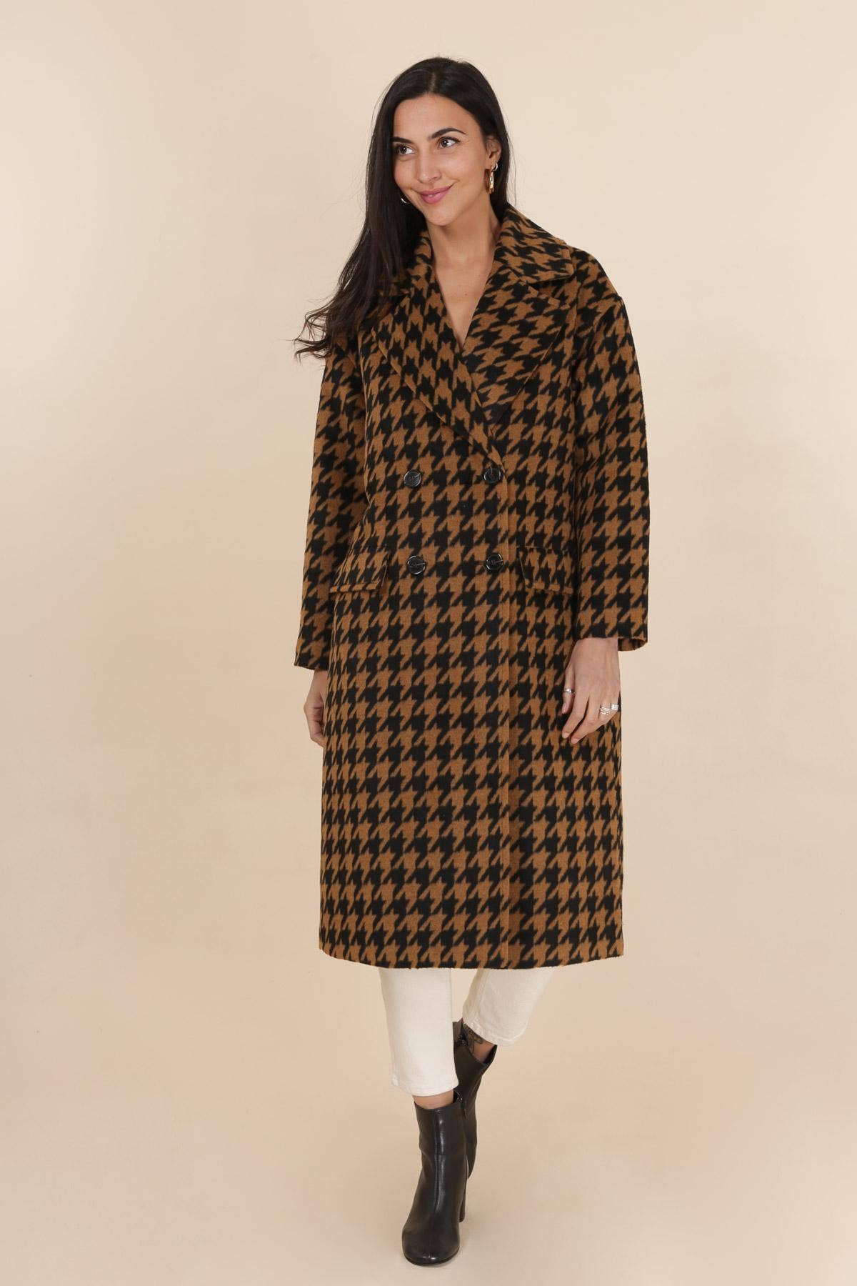 Attentif Paris – Engroshandel Frakke - Dame – Oversized frakke med hundetandsmønster og knapper0