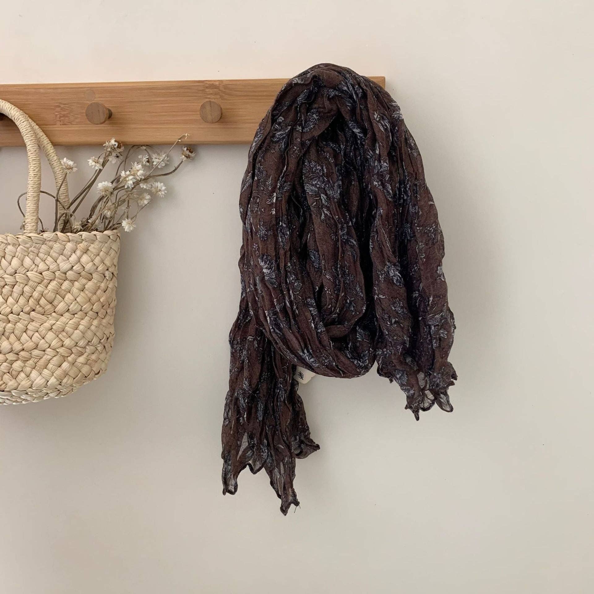 alberalkirk - Wholesale Scarf - Women's - Botanical Print Crinkle Scarf  M5A2097