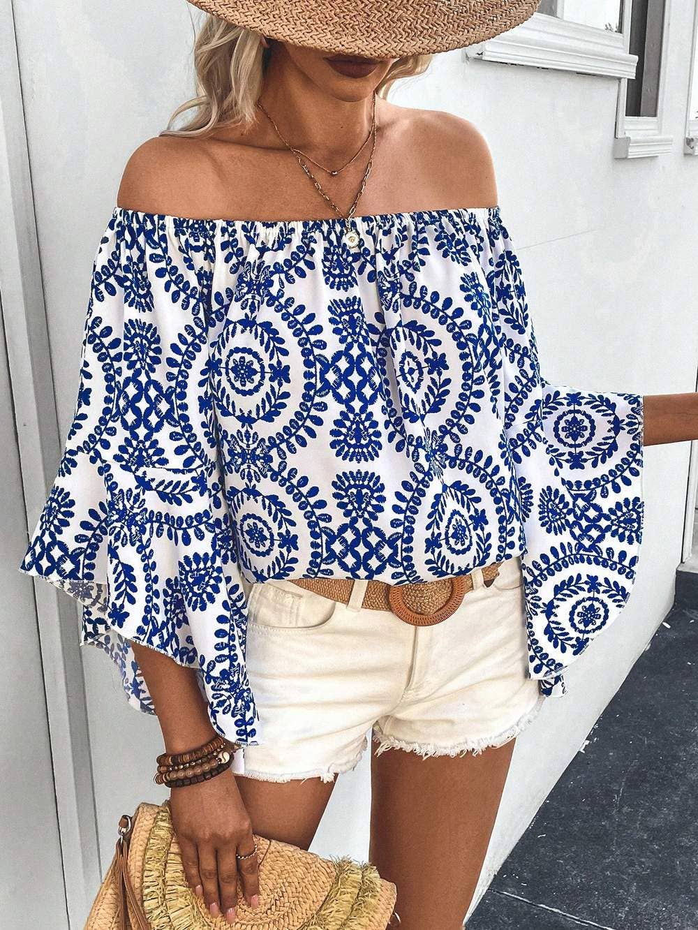 Queen Fashion – wholesale Blouse – Women’s – shoulder blouse with plant print and flare sleeves32