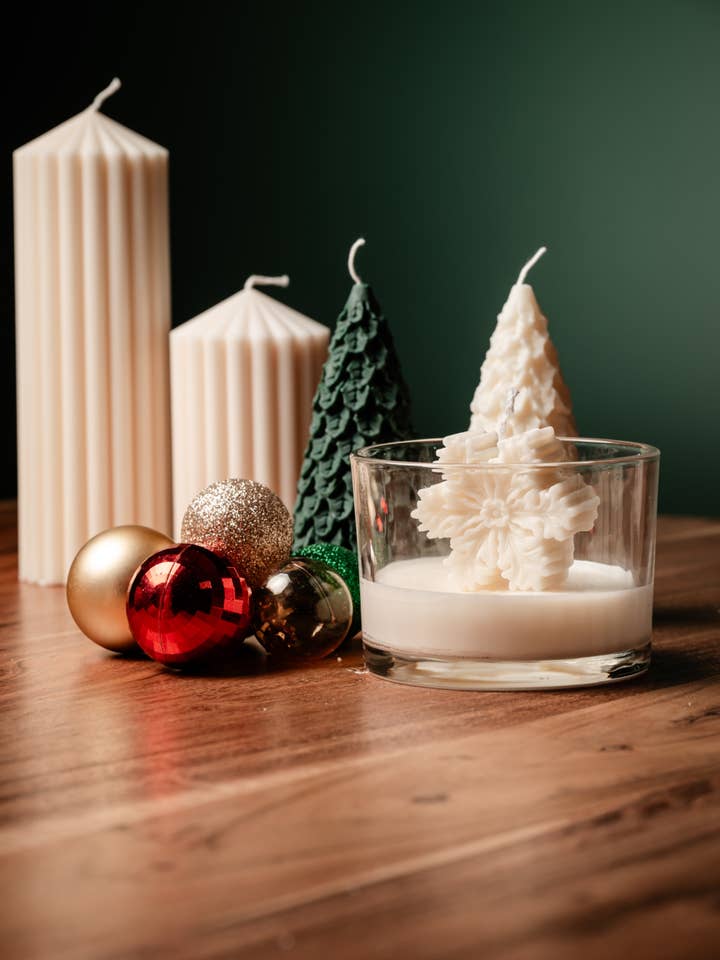 Snowflake Glow: Winter Candle in Glass Jar for wholesale by Allure CA