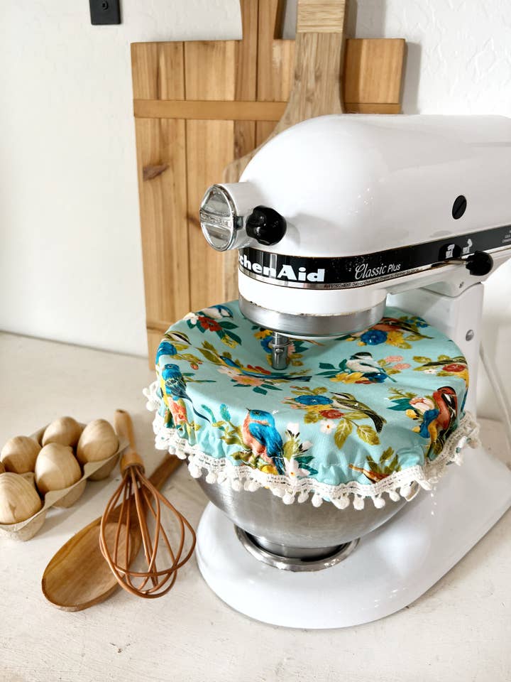 Oiseaux sur la couverture du mixeur Aqua pour la vente par Lavishly Vintage