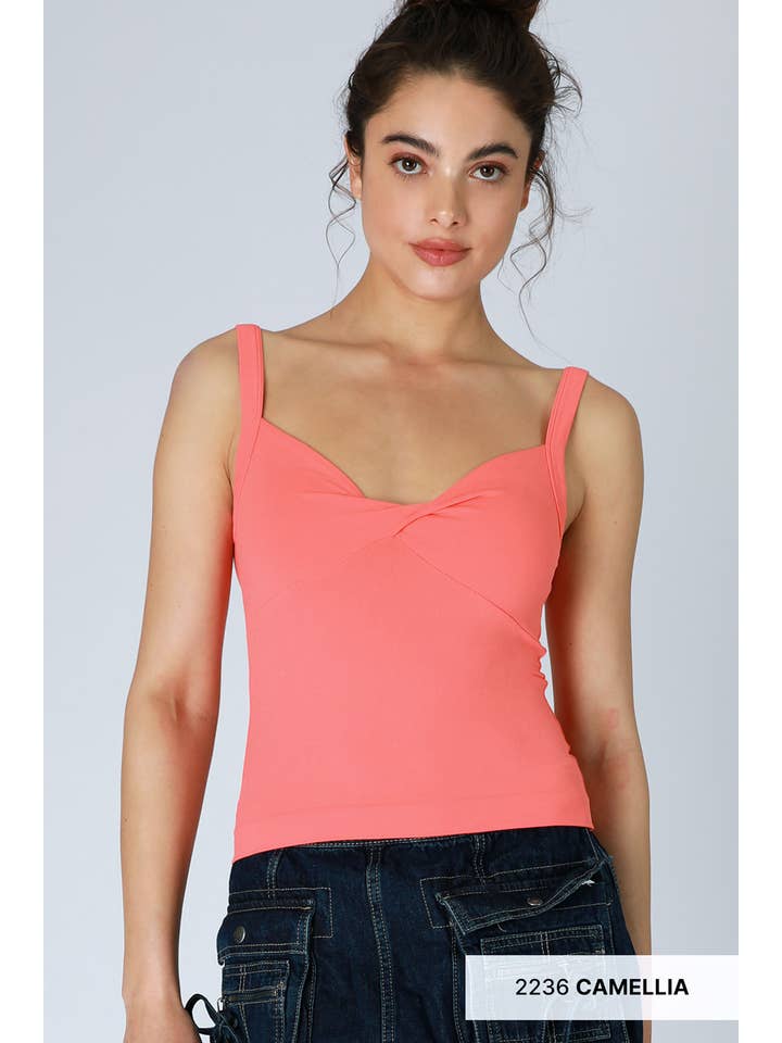 NIKIBIKI – wholesale Stickad topp - Dam – NS8383 - Dubbel Twist Top13