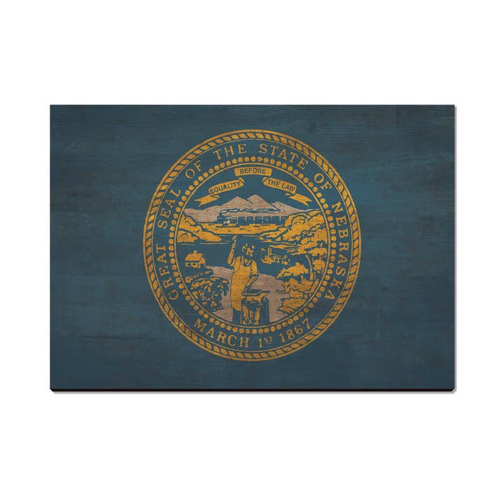 Drapeau rustique en bois du Nebraska - Cartes postales et aimants en bois pour la vente par DaydreamHQ