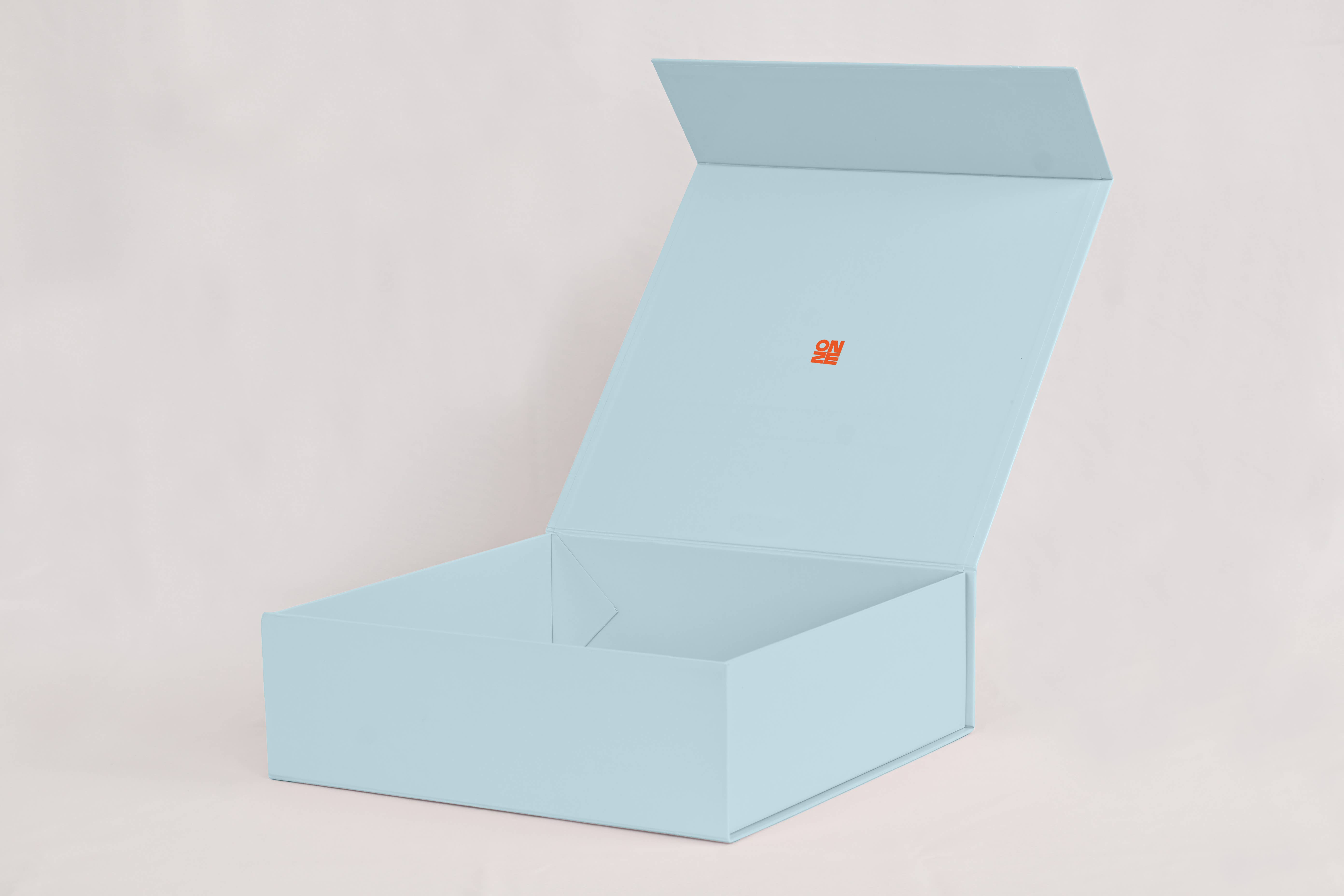 ONZE - Wholesale Gift Box - Gift Box, Organizer | Large Glossy Box 1